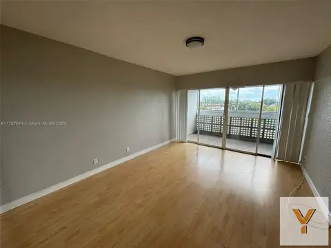 3301 Spanish Moss Ter al 400