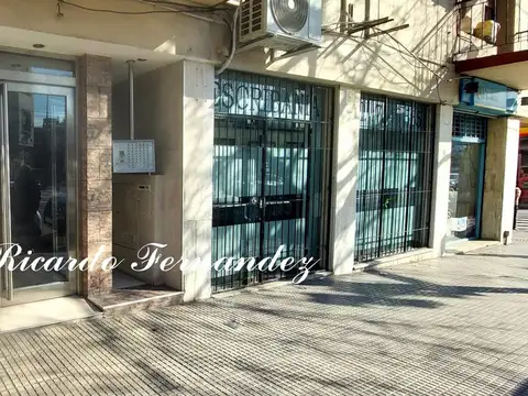 Av. La Plata 1400, Piso 3