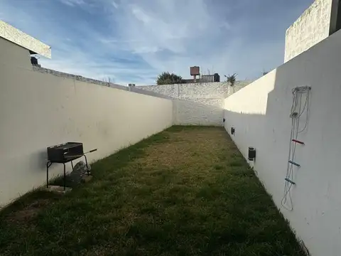 General Munilla 1300