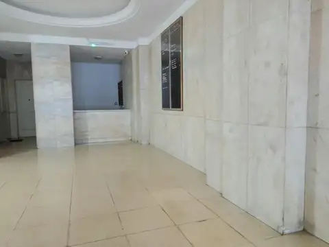 Oficina en Venta 70 años