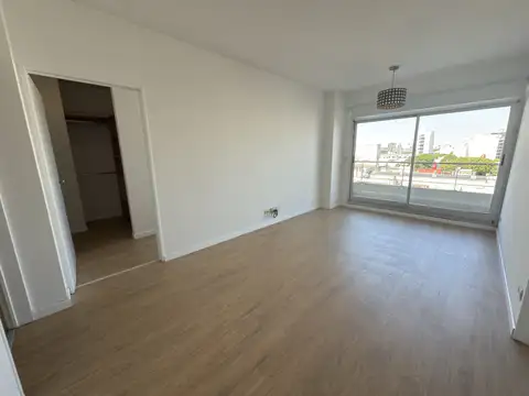 Mariano Acha 1000, Piso 5