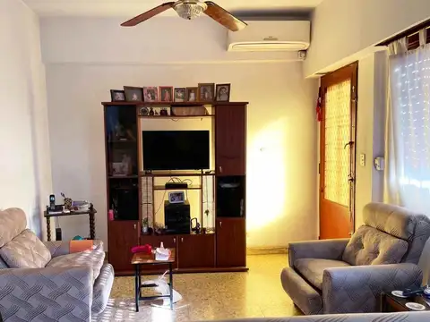 Depto Tipo Casa en Venta de 4 dormitorios