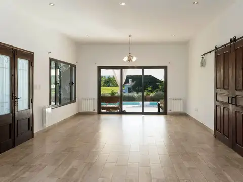 Casa en Venta en El Tipal, USD 350.000