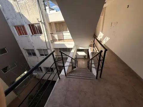 Departamento en Alquiler en Morón Norte, $ 300.000