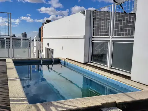 HERMOSO 4 AMBIENTES AL FRENTE..PISO ALTO. SUPER LUMINOSO, SUM. PARRILLA, PISCINA, SOLARIUM. OR NORTE
