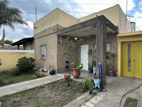 Venta Casa 3 ambientes en Jose Clemente Paz