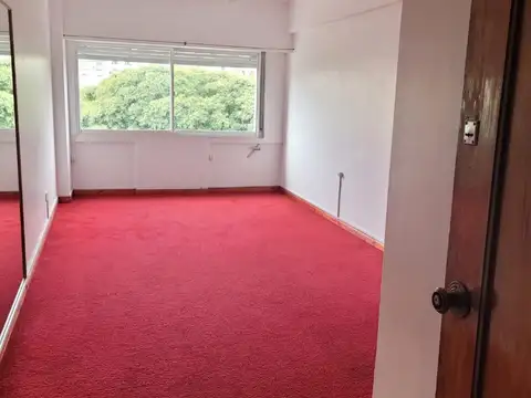 LINDO DEPARTAMENTO de 1 AMBIENTE AL FRENTE - VISTA CIUDAD - CERCA DE UNIVERSIDADES