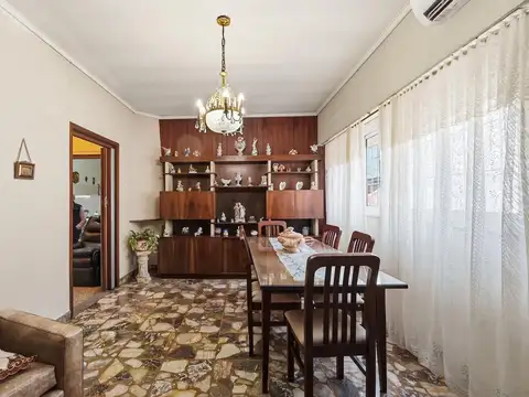 Depto Tipo Casa 4 ambientes con 1 baño