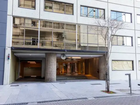 Reconquista 1000, Piso 1-2-3-4