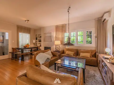 ALQUILER CASA 4 DORMIT-PATIO-2 COCHERAS EN POCITOS