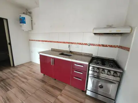 Departamento en Alquiler con 1 cocheras