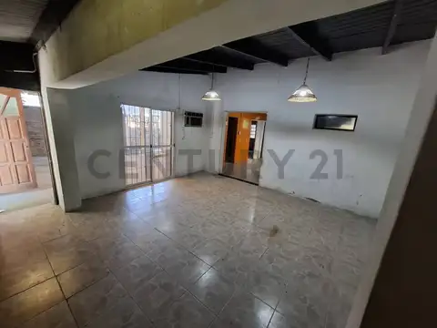 Casa en Venta en Granadero Baigorria, USD 46.000