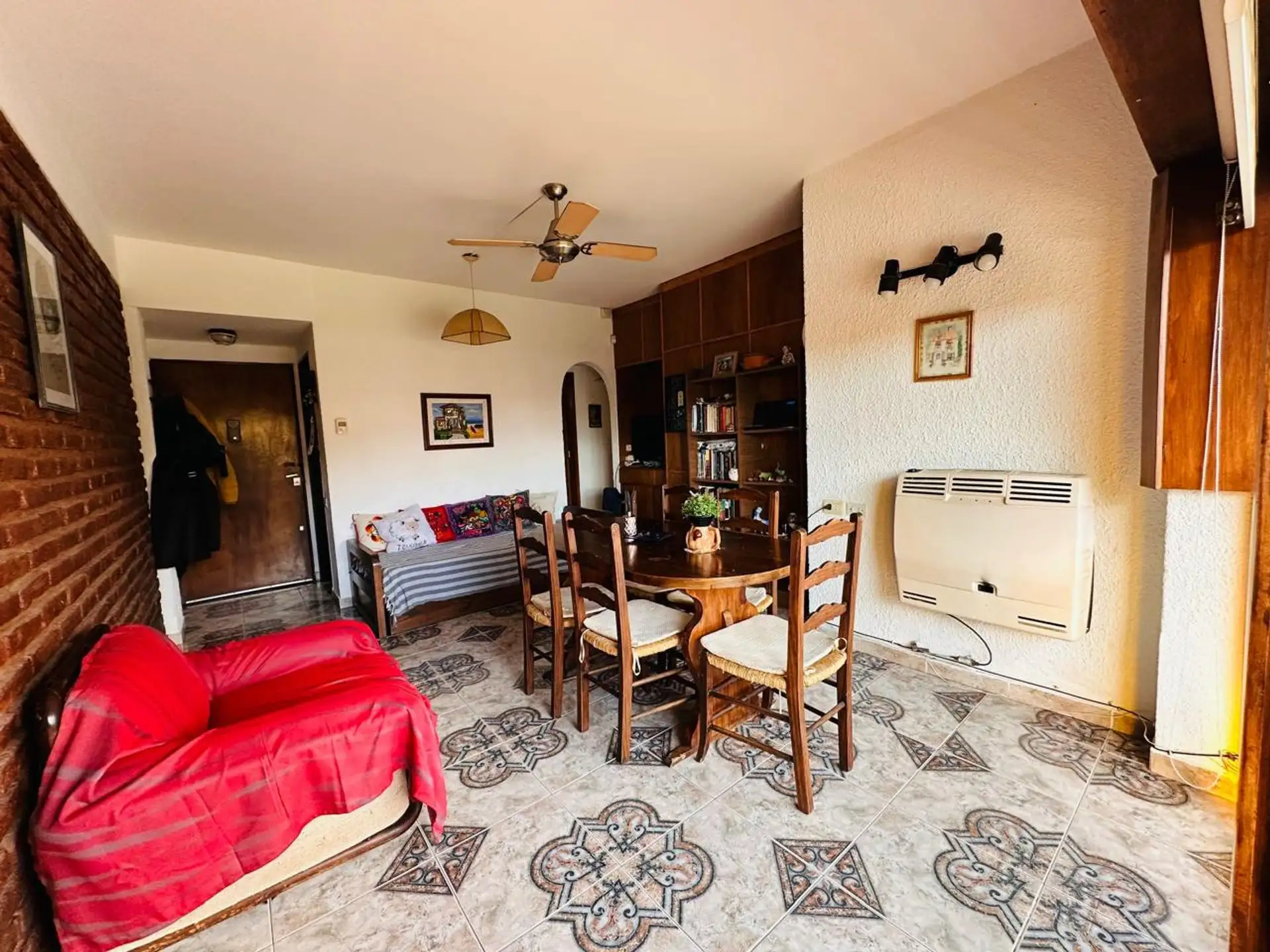VENTA DPTO 2 AMB AL FRENTE COCHERA PUNTA MOGOTES
