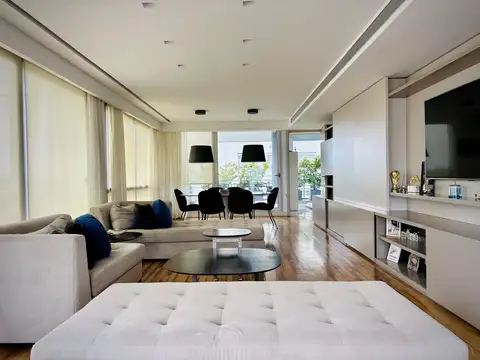 Excelente Departamento en piso alto - Palermo Chico