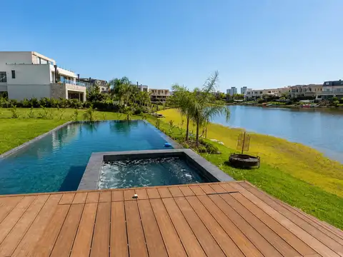 Casa en venta en Virazon Nordelta