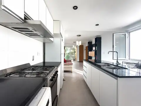 Departamento venta La Plata. 1 dormitorio y balcón