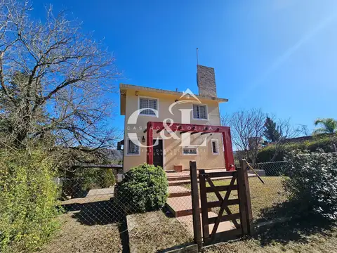 Jorge Luis borges esq. Alameda José Hernandez