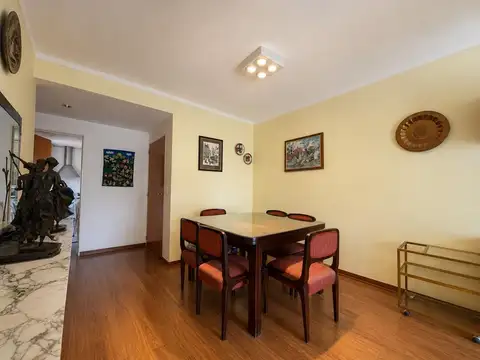 Departamento 4 ambientes con 2 baños