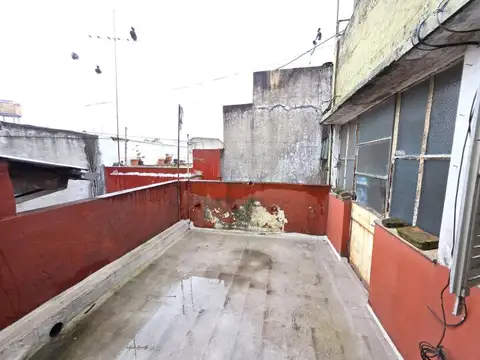 P.H. AL FRENTE EN PLANTA ALTA