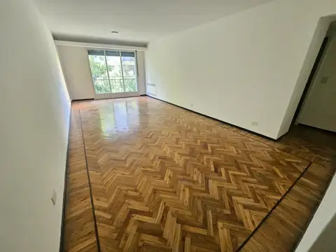 Excelente tres ambientes en Almagro, casi 100 m2