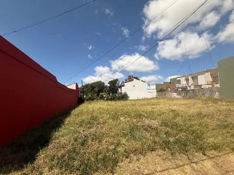 Terreno en Venta en Santa Teresita, USD 90.000