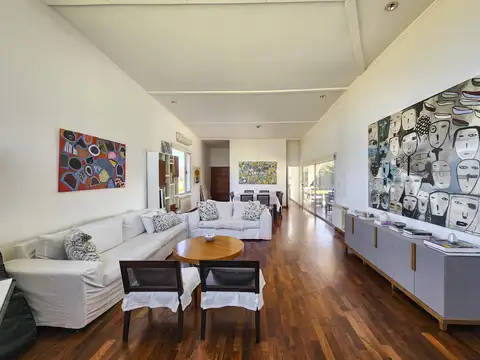 Casa en Venta en Puerto Roldan, USD 310.000