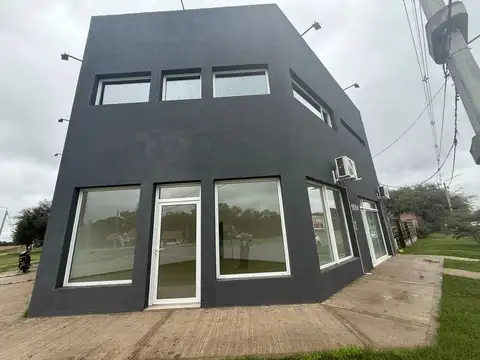 Local comercial 13 de Caballería Sur 1094