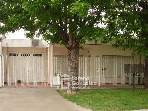 Casa en Alquiler Escobar Dos Dormitorios y Garage