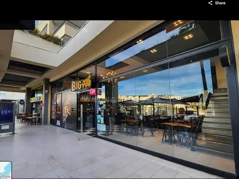 gran local gastronómico con vista única