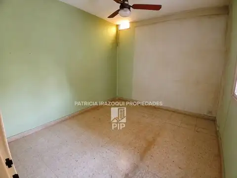 Depto Tipo Casa 2 ambientes con 1 baño