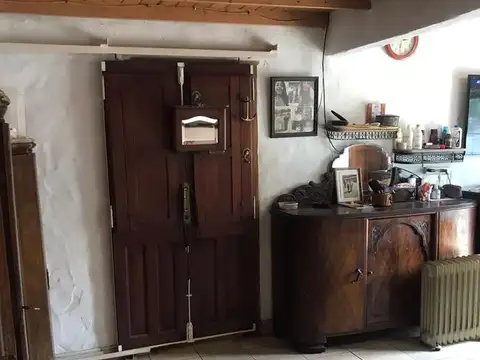 Casa 5 ambientes con 2 baños