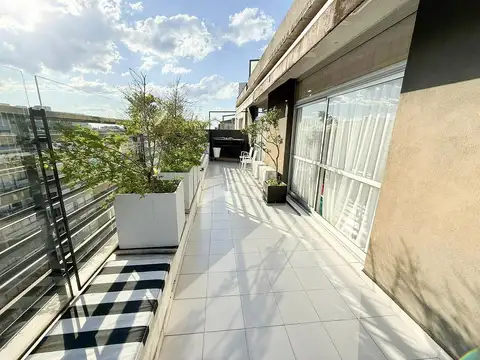 Departamento en Alquiler con 2 cocheras