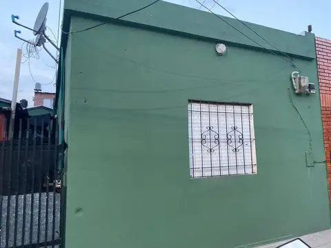 VENTA CASA MULTIFAMILIAR DEPTOS  LOMAS DE ZAMORA