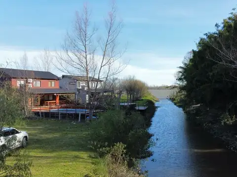 Barrio Yacht Club Guazu