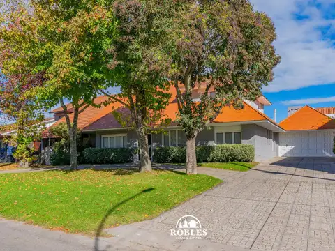 Importante chalet en el barrio Constitución