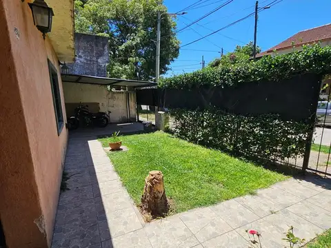 Casa  en Venta en Martin Coronado, Tres de Febrero, G.B.A. Zona Oeste