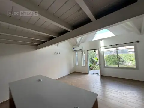 Depto Tipo Casa en Alquiler de 3 dormitorios