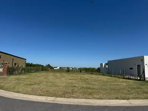 Adg. Lote 100% Financiado En San Sebastián Área 13