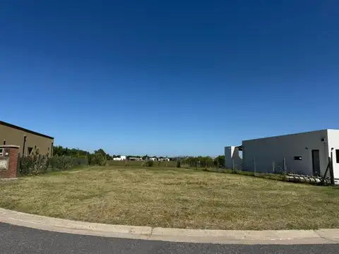 Terreno en Venta en San Sebastian, USD 2.542