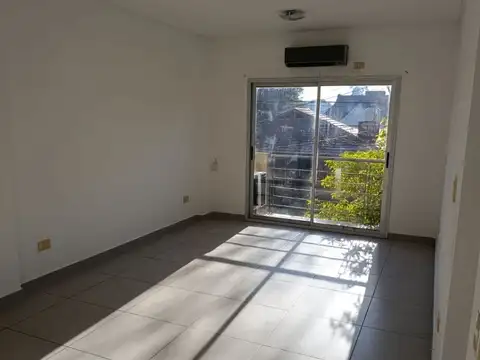 charcas 200, Piso 1
