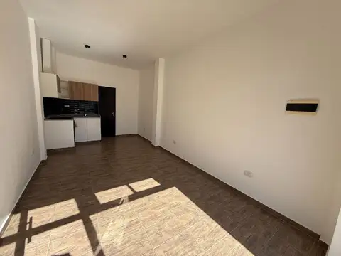 VENTA - MONOAMBIENTE - LANUS OESTE 