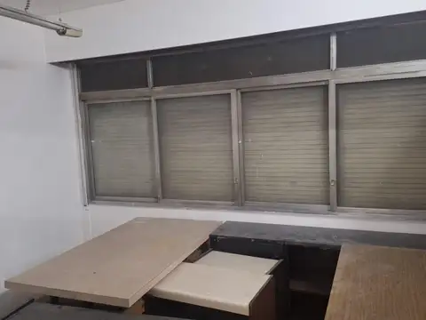 Oficina en Alquiler 50 años