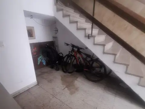 Oficina en Alquiler en Echesortu, $ 690.000