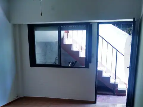 Depto Tipo Casa en Venta 20 años
