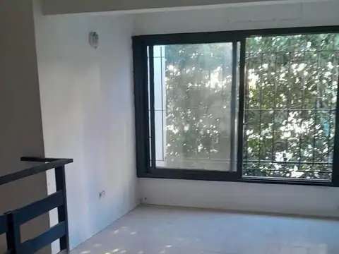 Depto Tipo Casa en Alquiler 35 años
