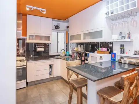 VENTA DEPARTAMENTO ALMAGRO 4 AMBIENTES BAJO PRECIO