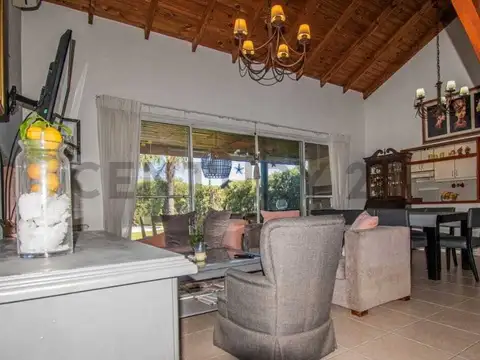 Venta de casa 4 ambientes, La Madrugada I, Pilar