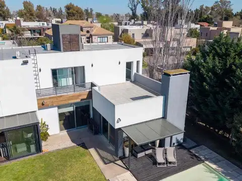 VENTA CASA 4 AMBIENTES BARRIO PRIVADO WESTON