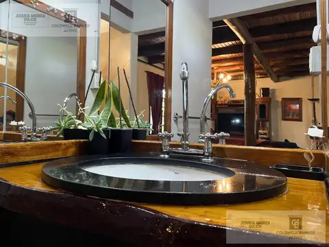 Casa en Venta al Este