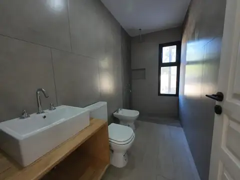 Casa en Venta en Pinamar, USD 225.000
